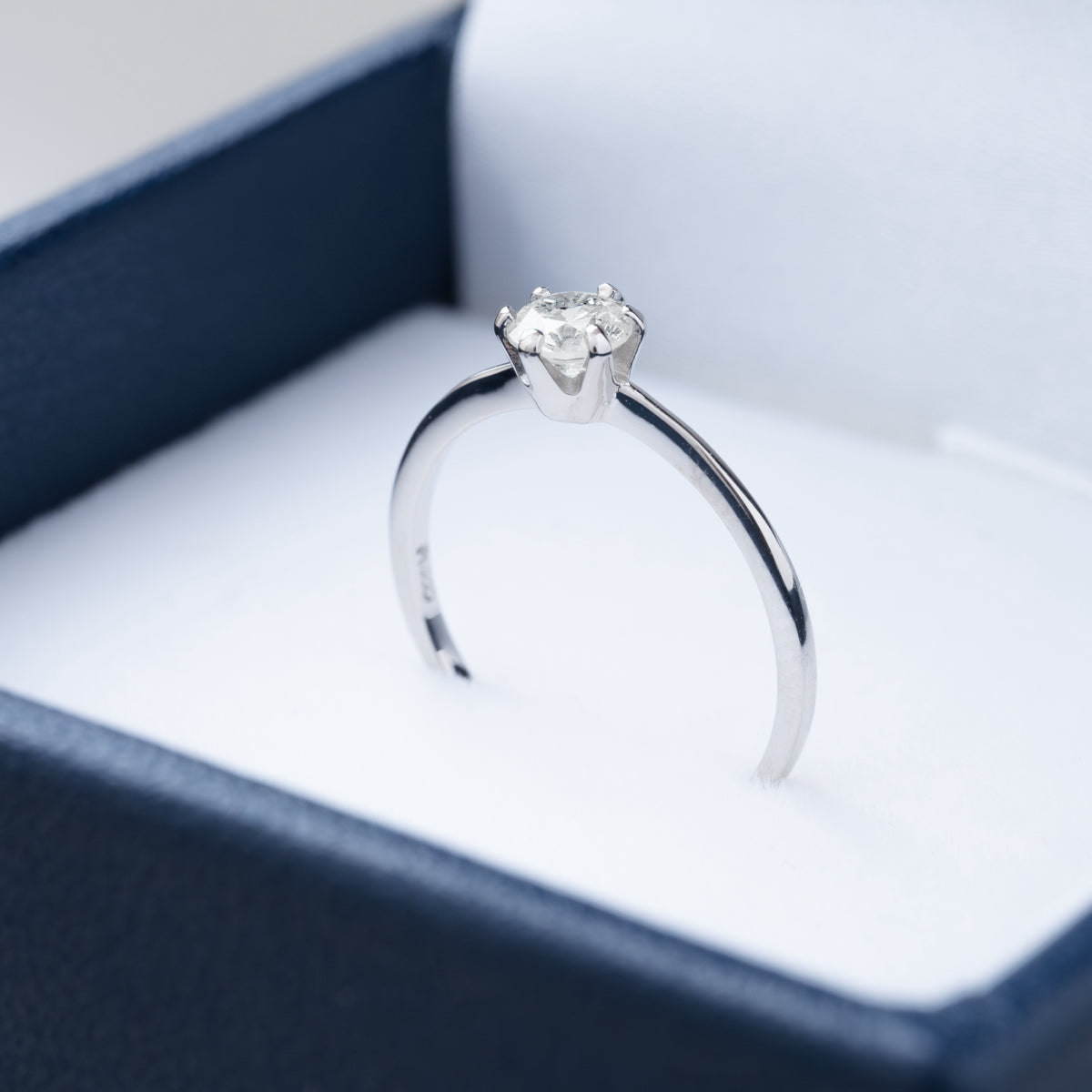 ダイヤモンドリング 0.3ct-up PT900 プラチナ R4533