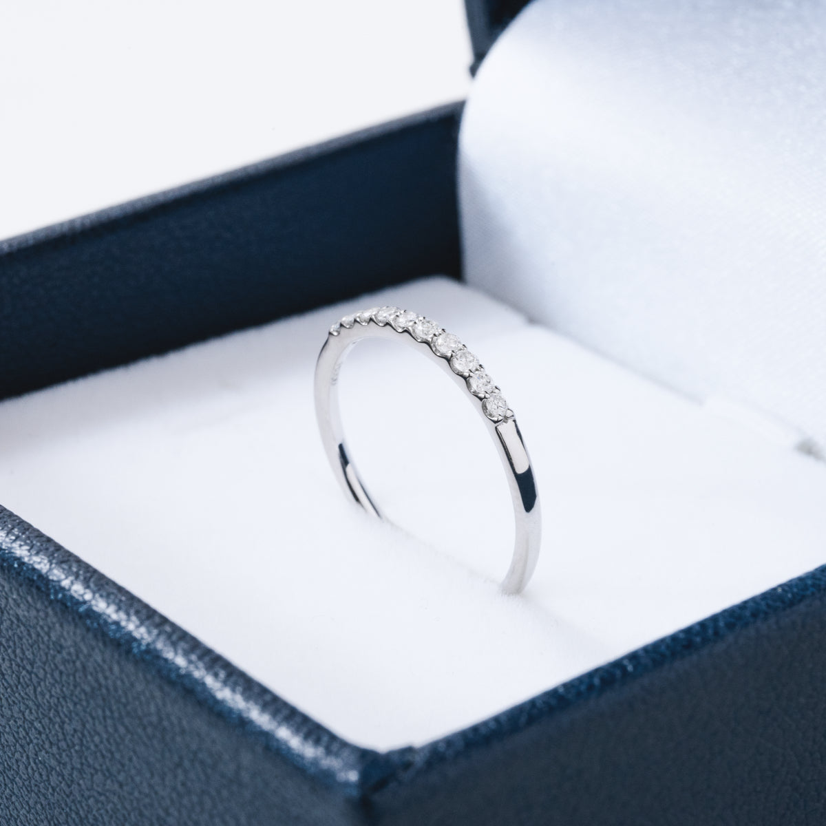 ハーフエタニティリング 0.1ct PT900 プラチナ