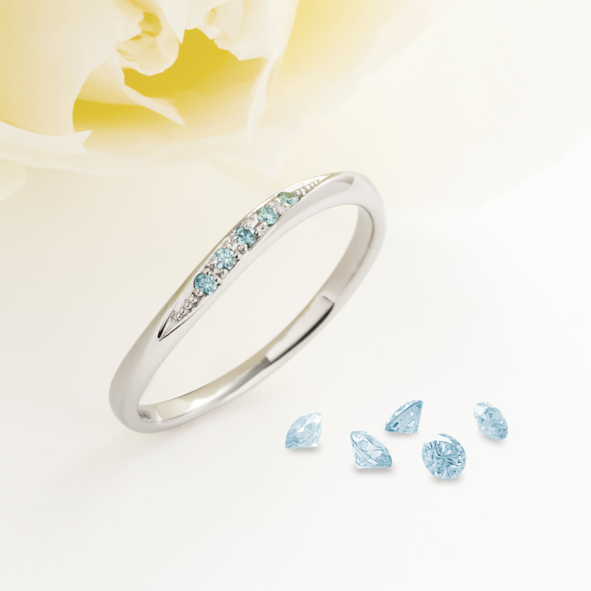 アイスブルーダイヤモンドリング 5石 0.025ct PT900 プラチナ