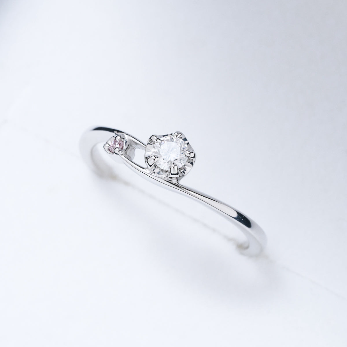 ピンクダイヤモンドリング 0.1ct-up PT900 プラチナ 5本爪留め