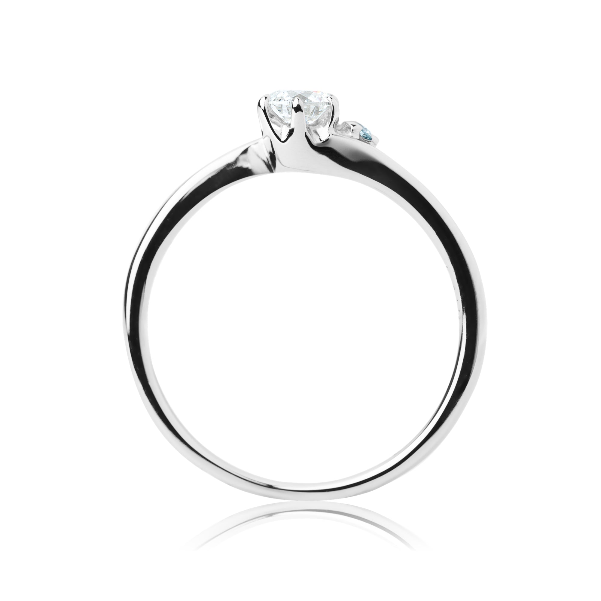 アイスブルーダイヤモンドリング 0.2ct PT900 6本爪留め – facett 公式