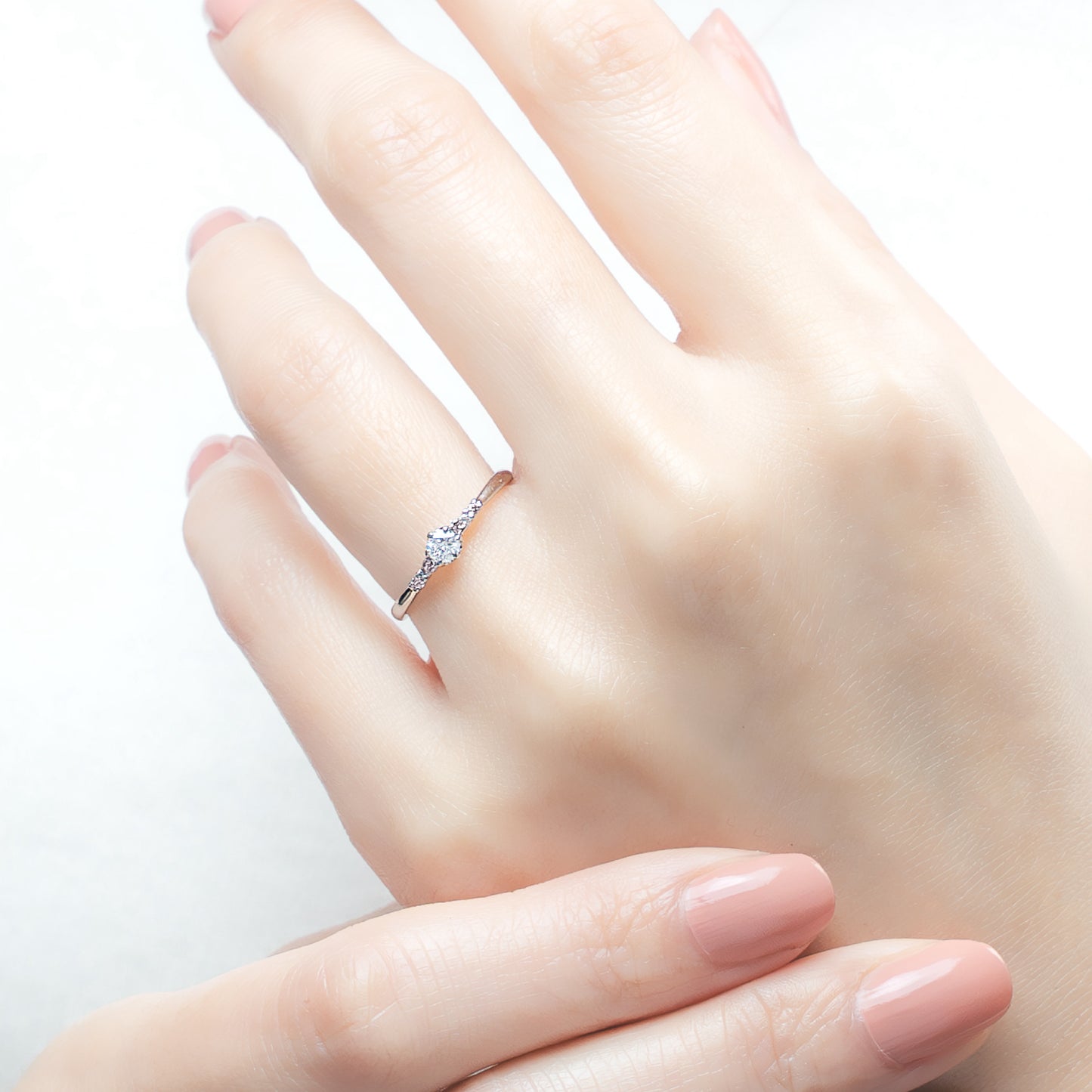 ピンクダイヤモンドリング 0.1ct-up PT900 6本爪留め ピンクダイヤ4石 新デザイン